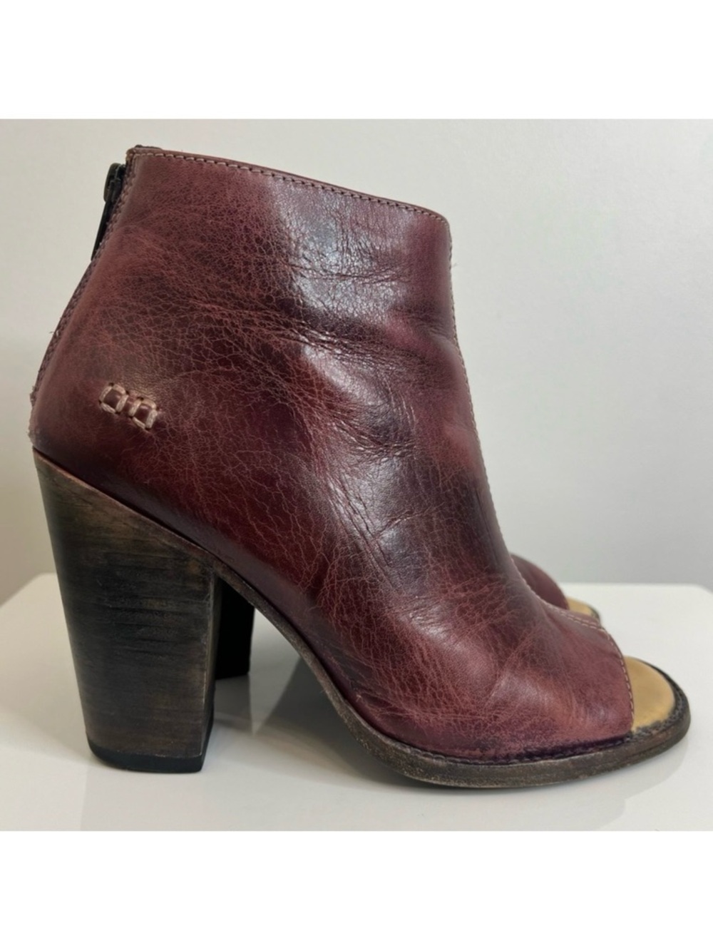 Bed Stu Onset Peep Toe Bootie Burgundy Distressed Leather Block Heel Boot 9.5